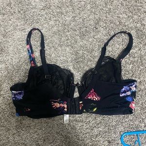 Lane Bryant black floral unlined 40 DD bra